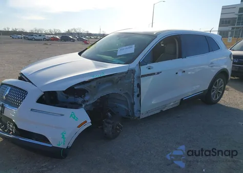 2021 Lincoln Nautilus Reserve z USA, uszkodzony, nr VIN 2LMPJ6K97MBL03579